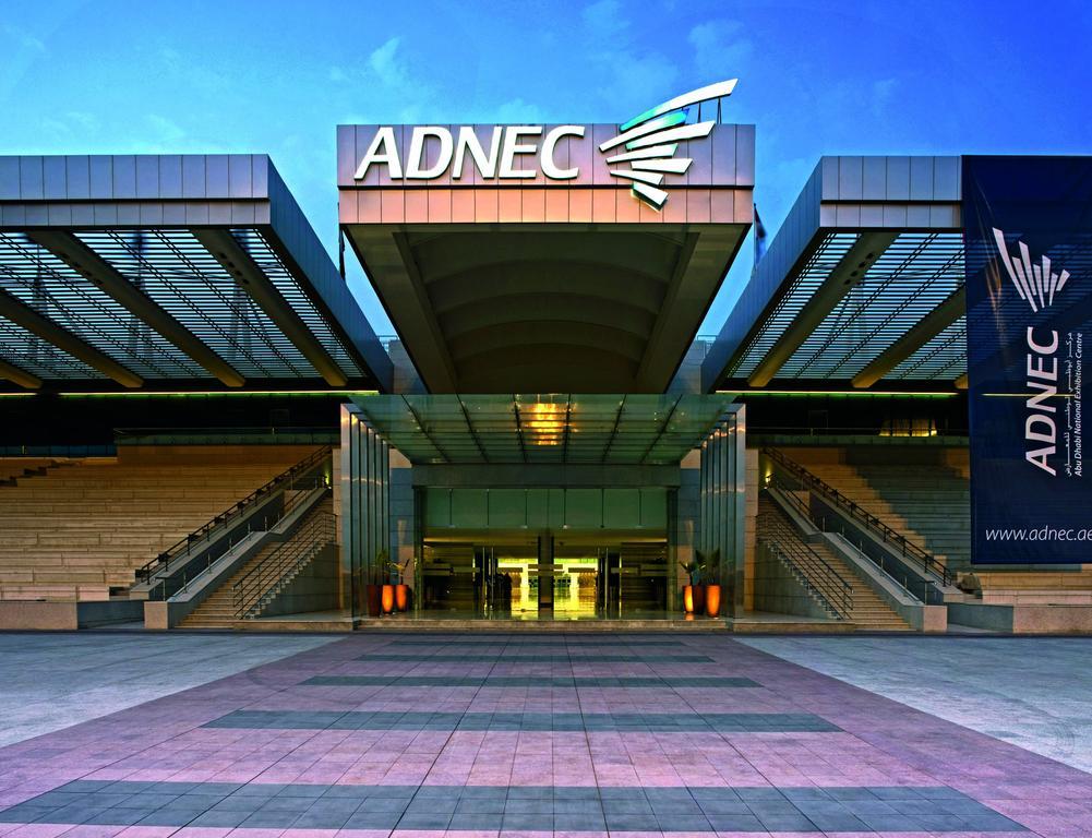 Aparthotel Capital Centre Arjaan By Rotana Abu Dhabi Esterno foto