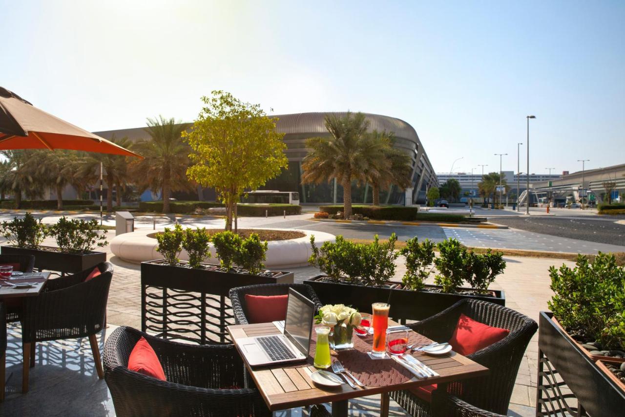 Aparthotel Capital Centre Arjaan By Rotana Abu Dhabi Esterno foto